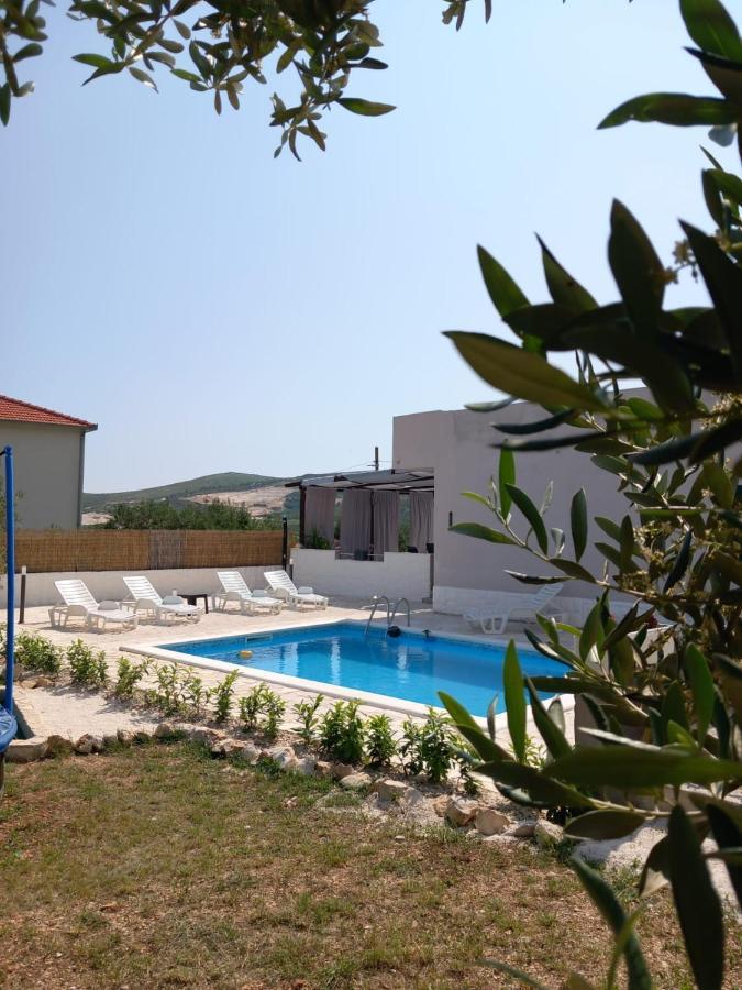Holiday House M&A&K With Swimming Pool Kastel Stafilic Exterior photo