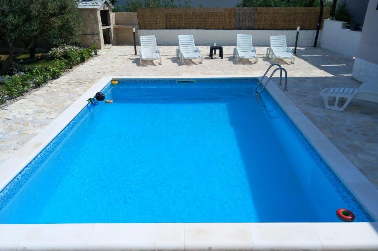 Holiday House M&A&K With Swimming Pool Kastel Stafilic Exterior photo