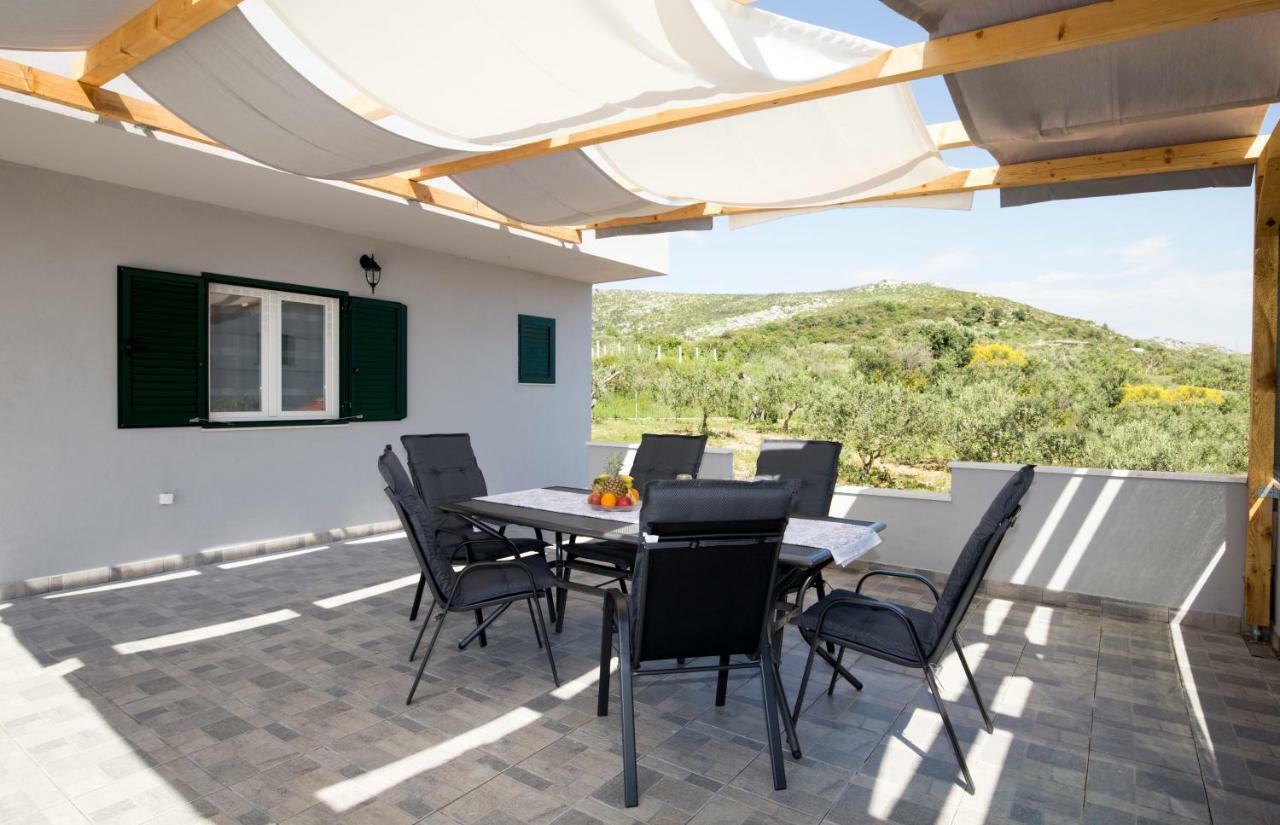 Holiday House M&A&K With Swimming Pool Kastel Stafilic Exterior photo
